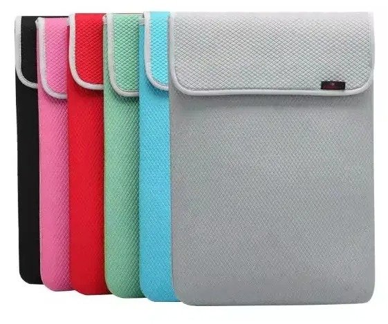 Classic Reversible Neoprene Laptop Bag - Image 3